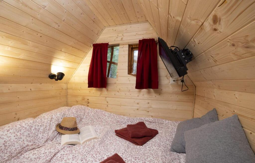 Camping Ushuaia Villages Au Bois Joli アンドリユ エクステリア 写真